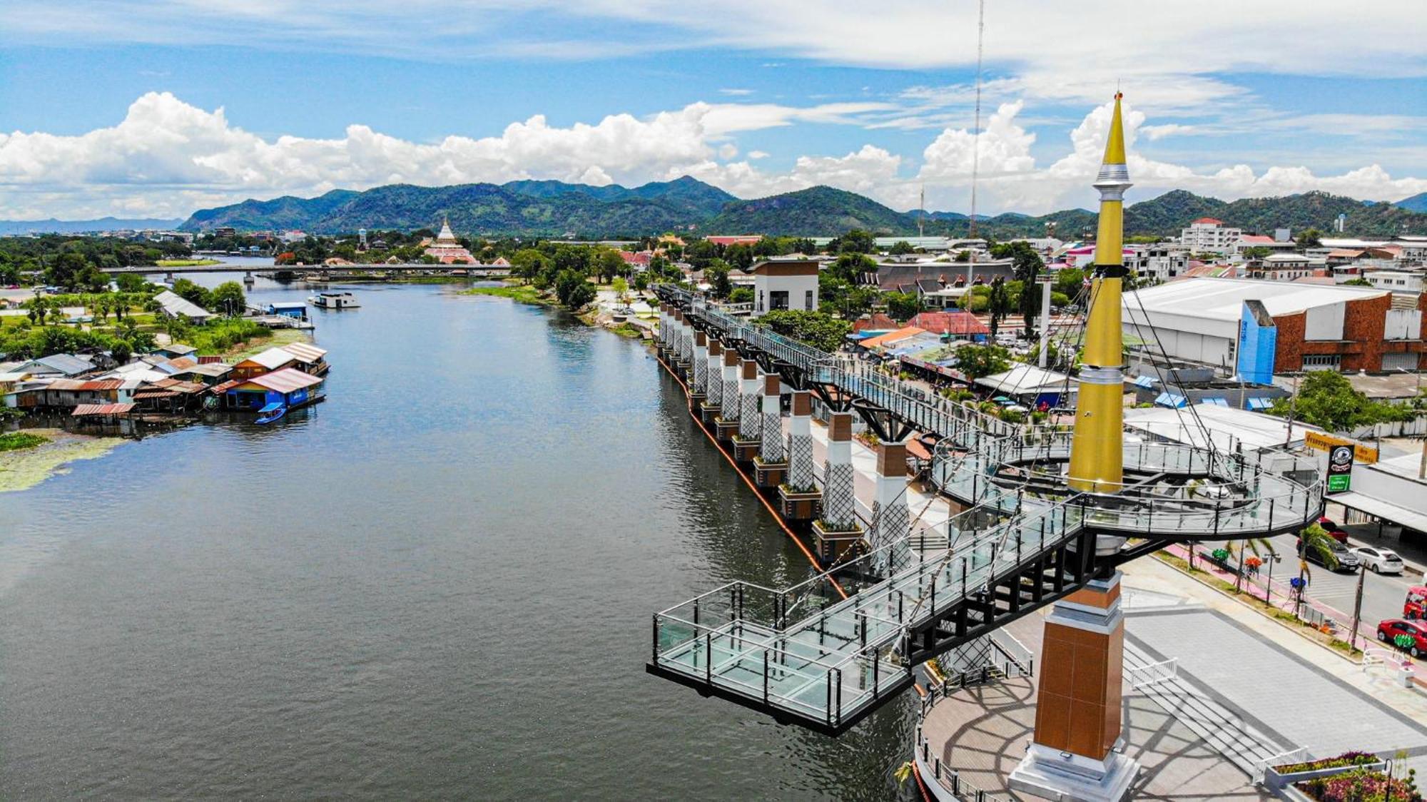 River Kwai View Hotel - Sha Extra Plus Certified Kanchanaburi Exterior photo